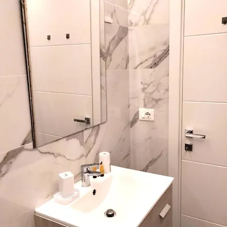 Casa Vacanze Buddy La Tua Base Per Visitare Il Mare Delle Cinque Terre Apartament *