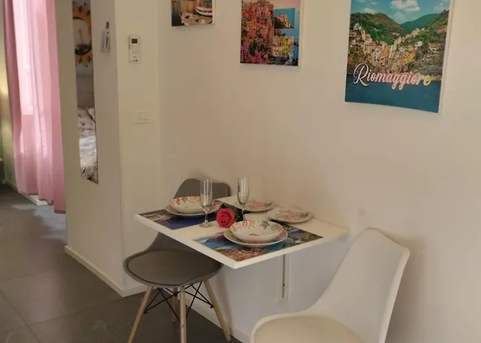 Casa Vacanze Buddy La Tua Base Per Visitare Il Mare Delle Cinque Terre アパート *