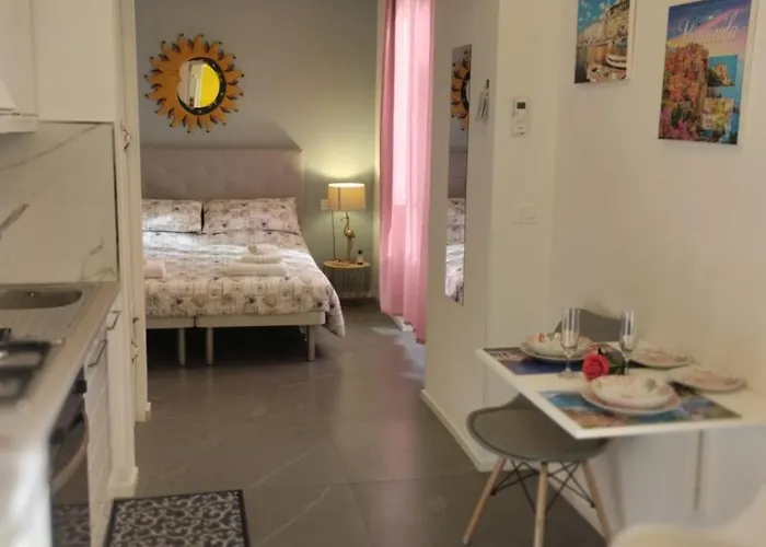 アパート Casa Vacanze Buddy La Tua Base Per Visitare Il Mare Delle Cinque Terre ラ・スペツィア